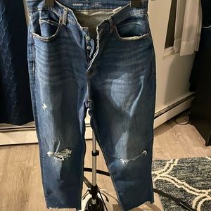 Old Navy Sky-Hi Curvy Straight distressed jeans